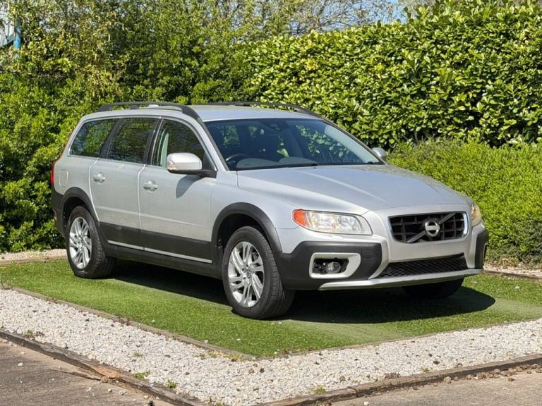 2013 Volvo XC70 2.4 D4 SE Nav Estate 5dr Diesel Manual AWD Euro 5 (s/s) (163 ps) Estate Diesel Ma...
