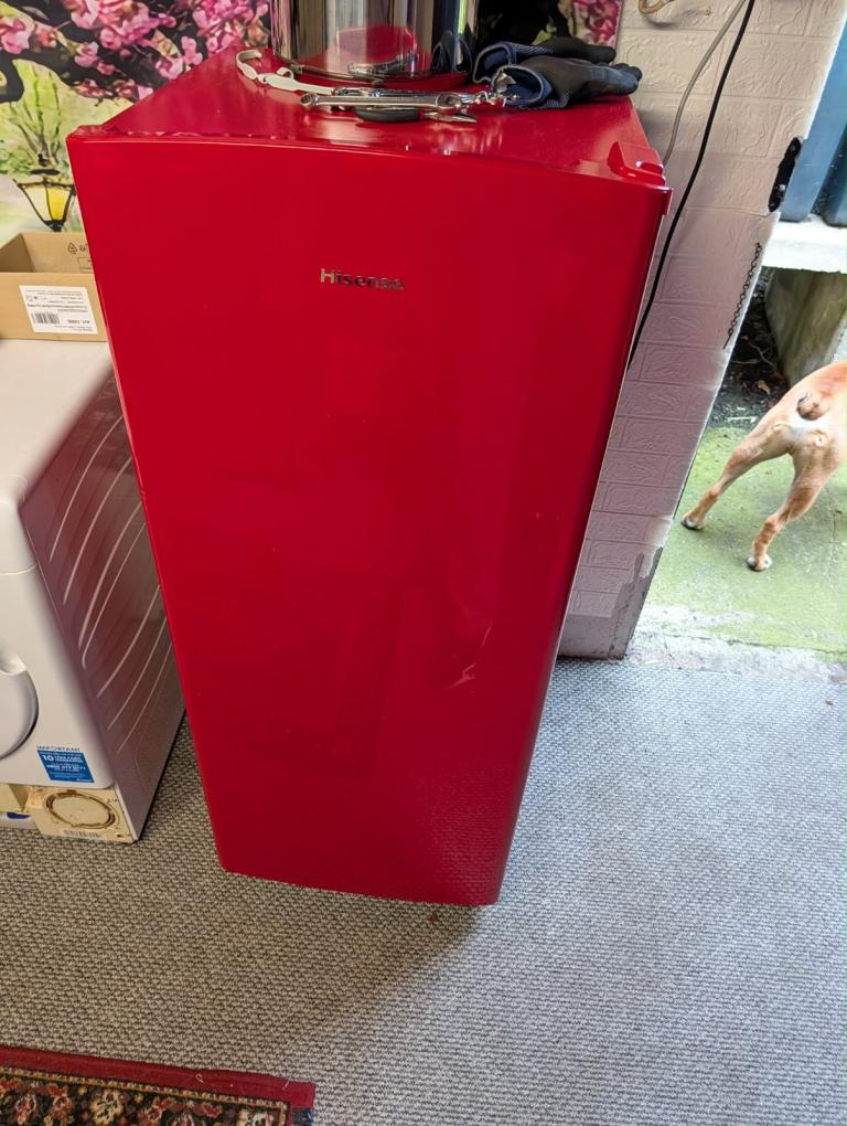 Hisense Red Freestanding Fridge with Freezer Zone – Good Condition