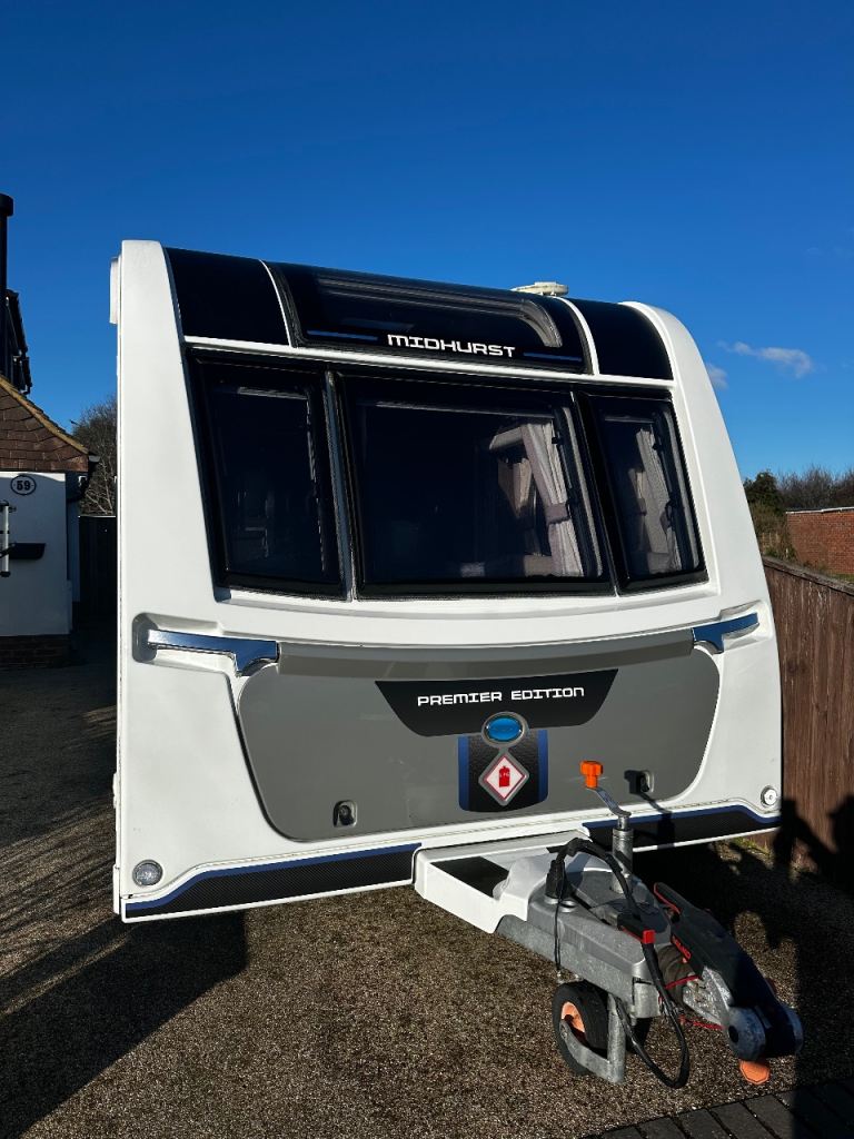 2021 Elddis  Avante 554  Premier Edition Midhurst Addition 4-Berth Touring Caravan