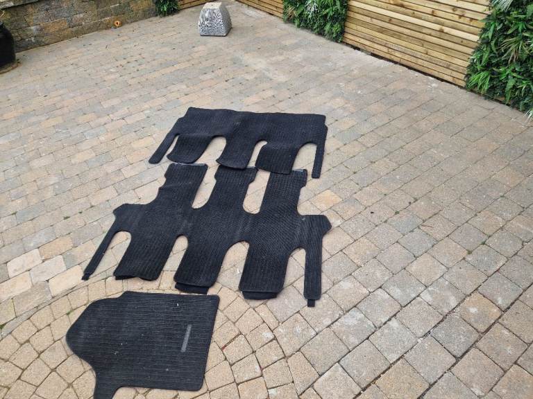 Mercedes v class mats