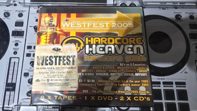 image for Westfest 2005 - 8 Tape Pack/2 CDs & DVD PLUS EVENT TICKET 