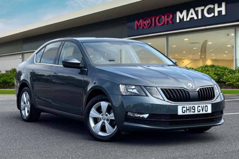 2019 Skoda Octavia 1.5 TSI SE Technology 5dr HATCHBACK PETROL Manual