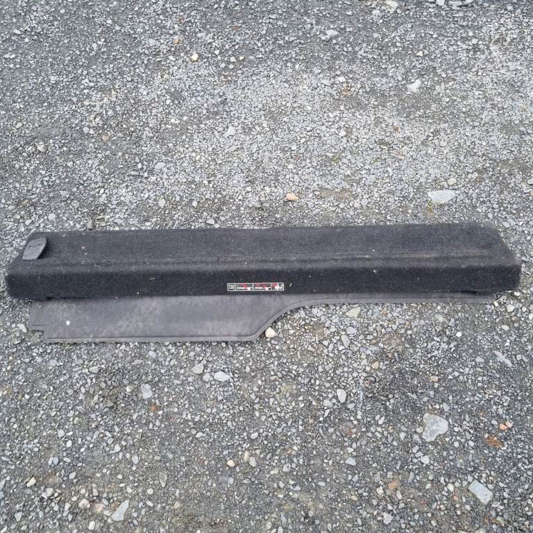 Land rover discovery parcel shelf 