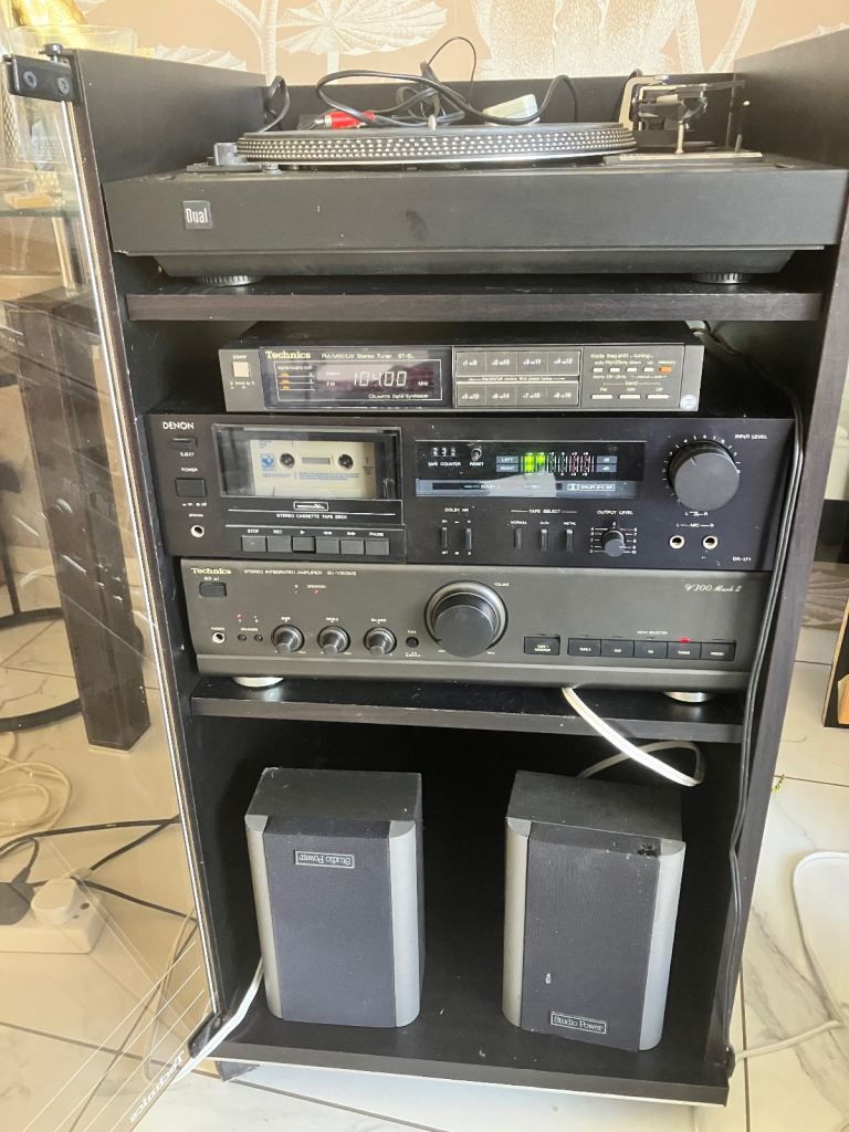 HiFi system separates in cabinet: Technics, Denon, Dual, read description