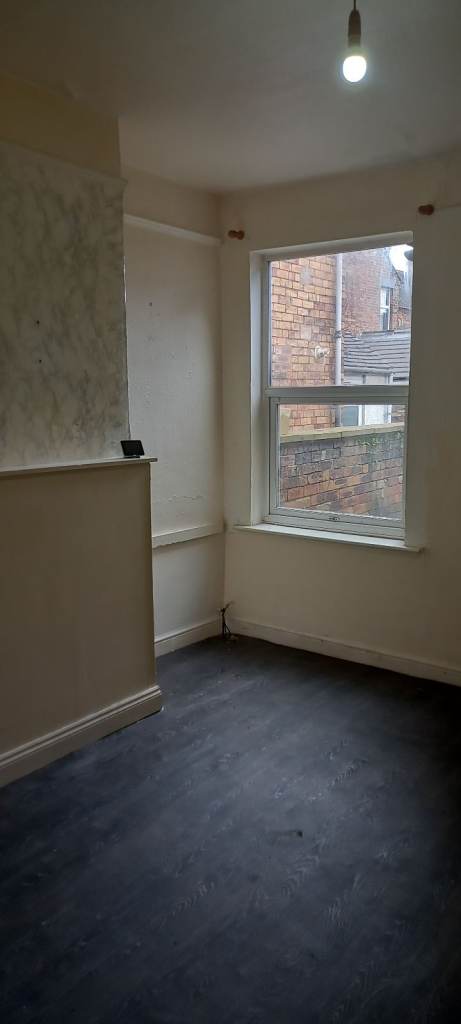 **AVAILABLE**2 BEDROOM PROPERTIES**STOKE-ON-TRENT**