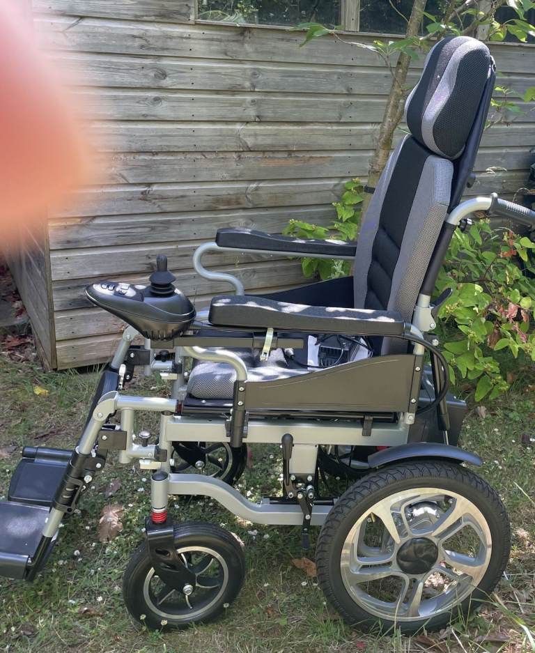 Electric Wheelchair 