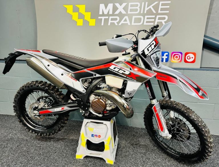 2026 GPX MOTO TSE 300 R - ROAD LEGAL ENDURO - 1 YR WARRANTY - VALUE - KTM EXC 