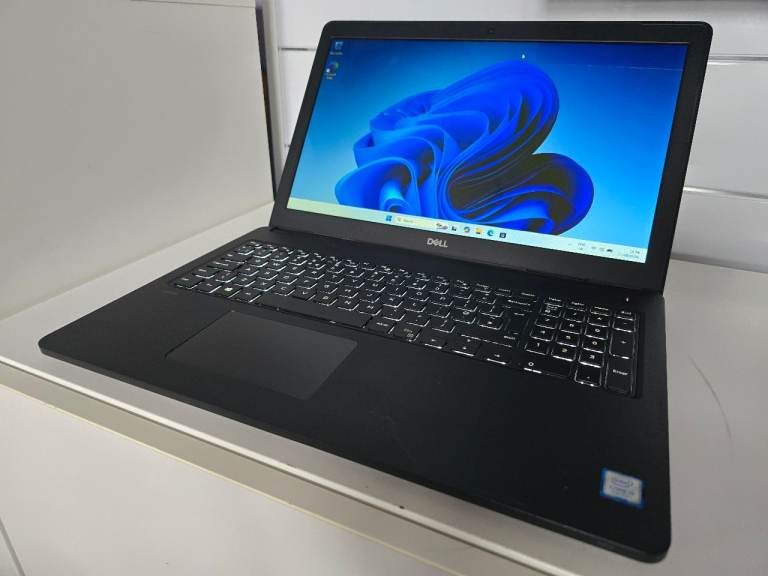 Dell Latitude 3500 15inch laptop Intel i5, 8GB Ram, Win 11
