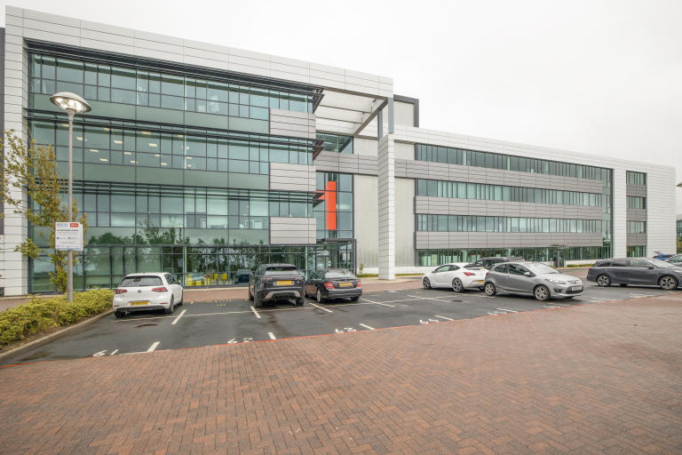 Lanarkshire - ML14WR \ Office Space for 2 Workstations