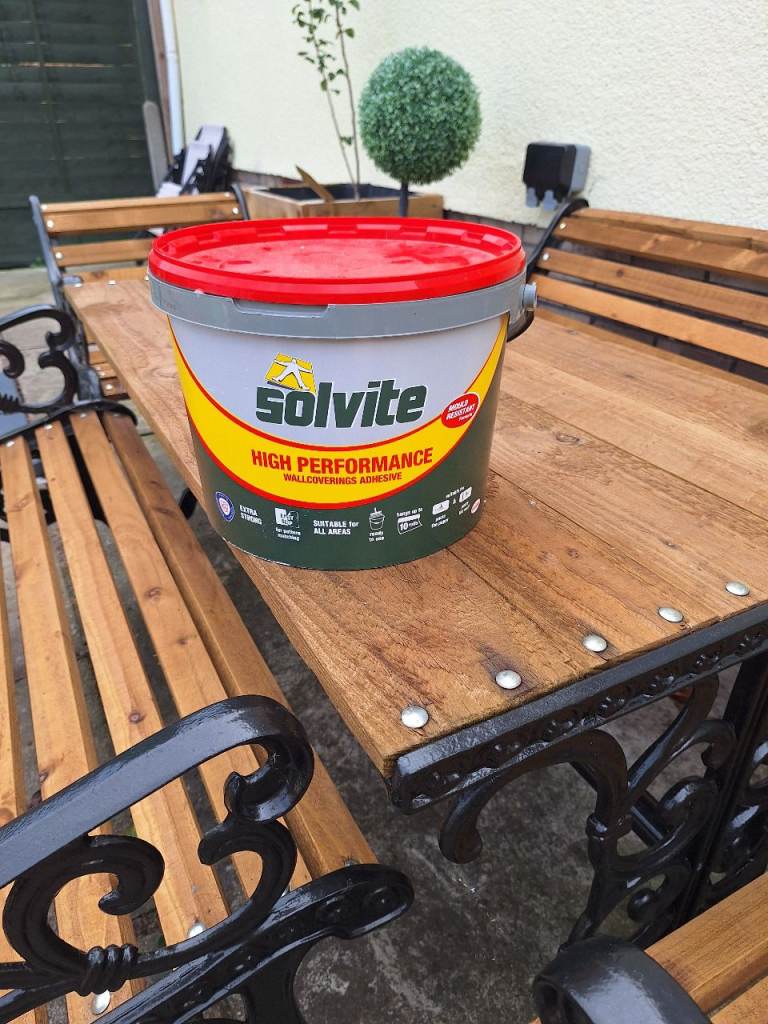 Solvite High Performance Wallpaper Adhesive – Half 10KG Tub