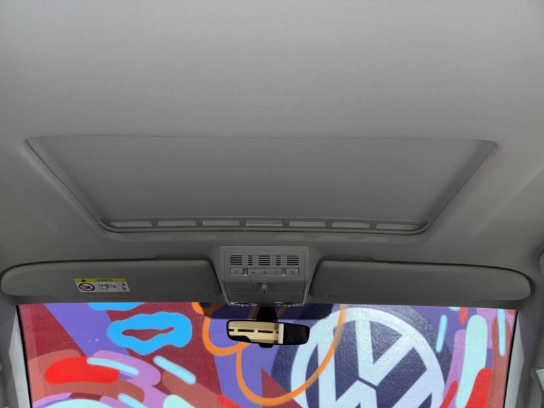 2018 Volkswagen Transporter 2.0 BiTDI BMT 204 Highline Kombi Van 4MOTION DSG Crew Van Diesel Auto...