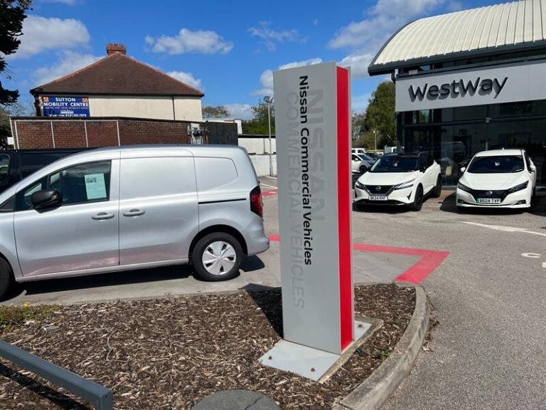 2023 Nissan Interstar 2.3 dci 145ps Tekna Chassis Cab CHASSIS CAB DIESEL Manual