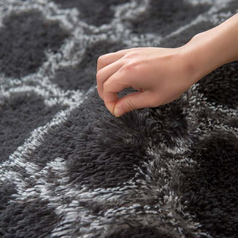 Black with Greyish White Fluffy Soft Rug Stain Resistant with Anti Slip Backing (120x180 cm)