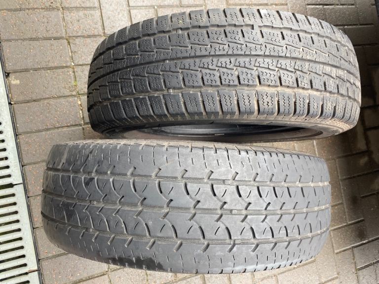 2x van tyres