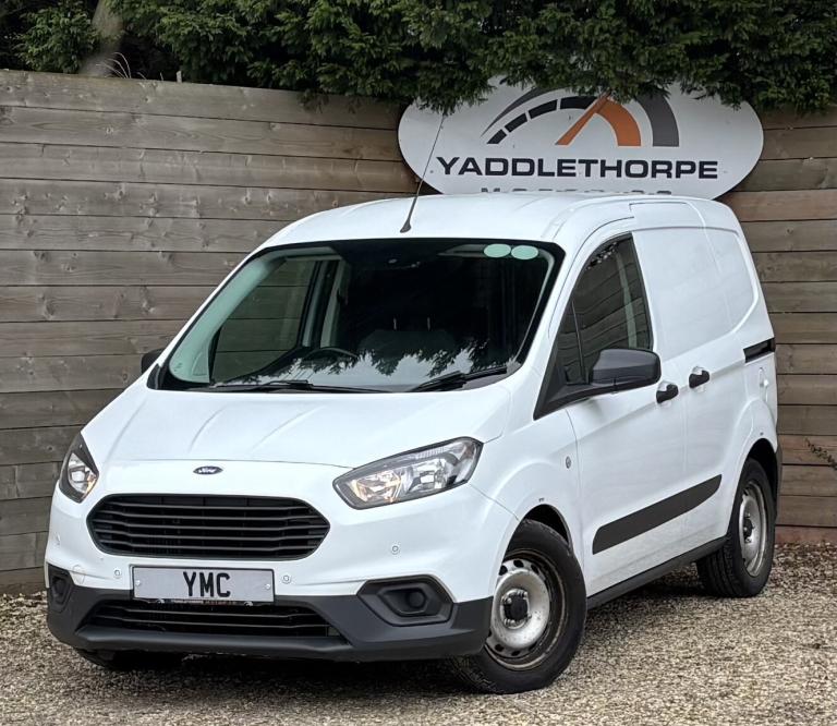 FORD TRANSIT COURIER 1.0 EcoBoost Leader 2020