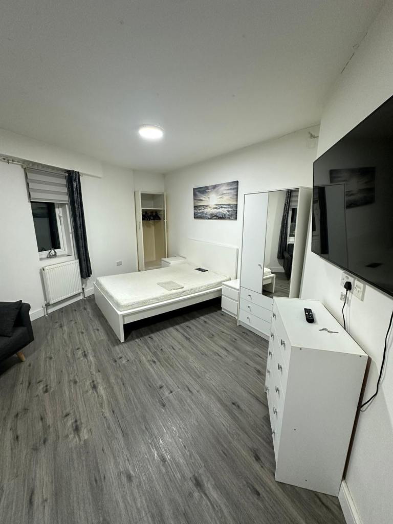 City centre Studio Flat To rent. All inclusive Bills Leicester 