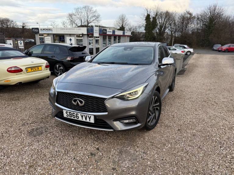 2017 Infiniti Q30 1.6T City Black Edition Hatchback 5dr Petrol Manual Euro 6 (s/s) (122 ps) Hatch...