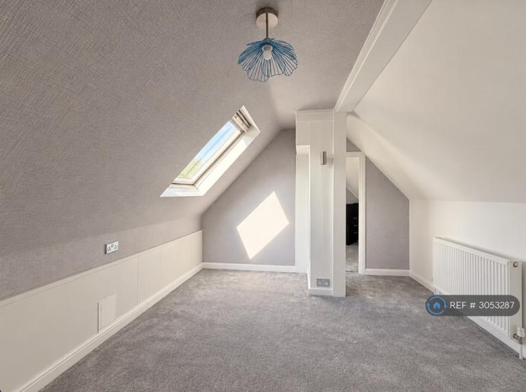 2 bedroom flat in Suffolk Court, Bournemouth, BH2 (2 bed) (#3053287)
