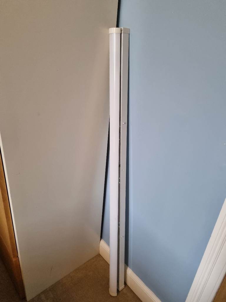Overhead white light - ~5ft