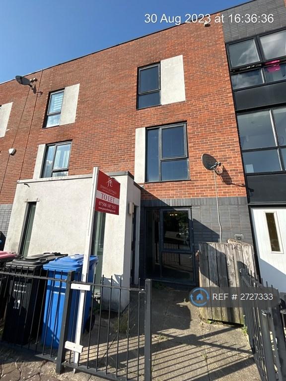 3 bedroom house in Radclyffe Mews, Salford, M5 (3 bed) (#2727333)