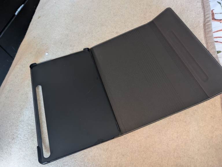 Tablet case 13 inch corner to corner 