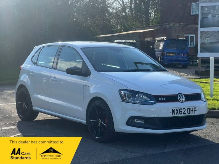 VOLKSWAGEN POLO GTI 1.4 TSI 180 GTI DSG PETROL AUTOMATIC LOW MILEAGE