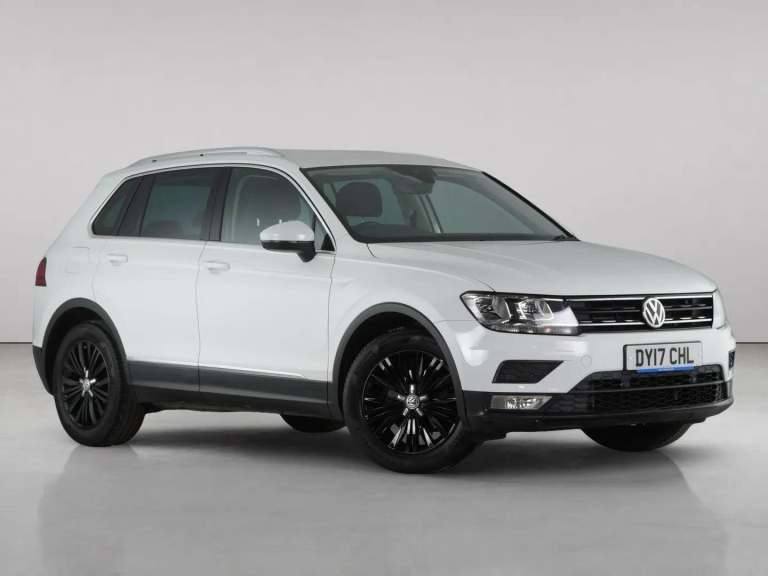 2017 Volkswagen Tiguan 2.0 TDI BlueMotion Tech SE Navigation SUV 5dr Diesel DSG Euro 6 (s/s) (150...