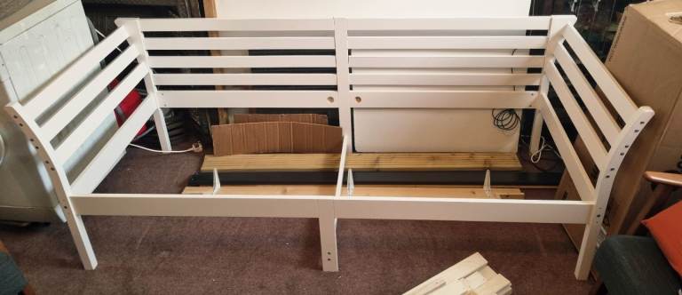 New Sofa bed - White wood frame - Need to go ASAP
