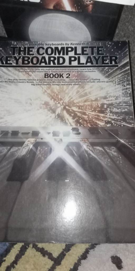 Complete keyboard player - book 2
