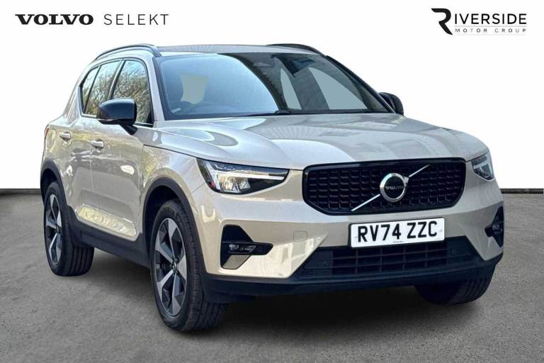2024 Volvo XC40 Plus, B4 Mild hybrid, Petrol, Dark Estate Petrol Automatic