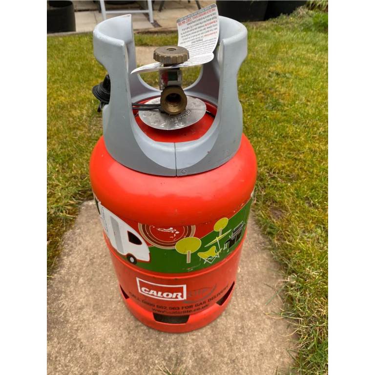 FULL Calor 6kg Propane Gas Bottle