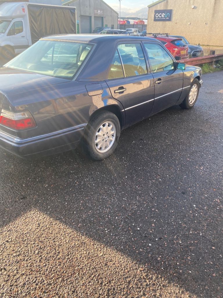 Mercedes-Benz,W124 E CLASS, Saloon, 1997, Manual, 2497 (cc), 4 doors