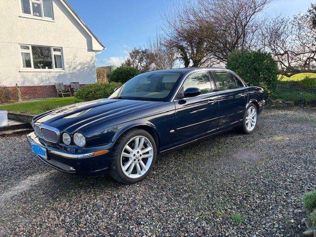 Jaguar XJ8 Sovereign (x350), 4.2L V8,