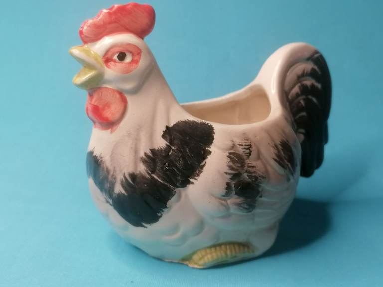 Kitchen Chicken Creamer - Quirky Vintage Farmhouse Hen Kitchen Home Decor. As seen.