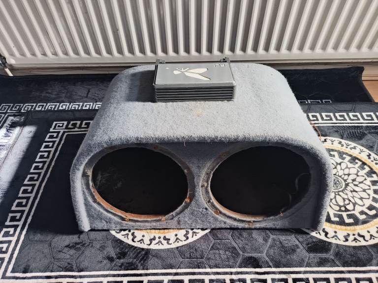 Box With Amp