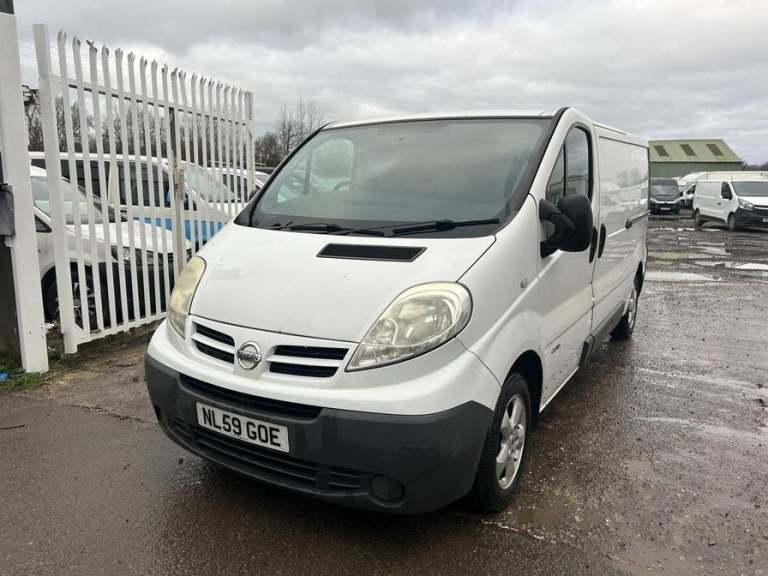 2009 Nissan Primastar 2.0 dCi SE Van 115ps Auto PANEL VAN DIESEL Automatic