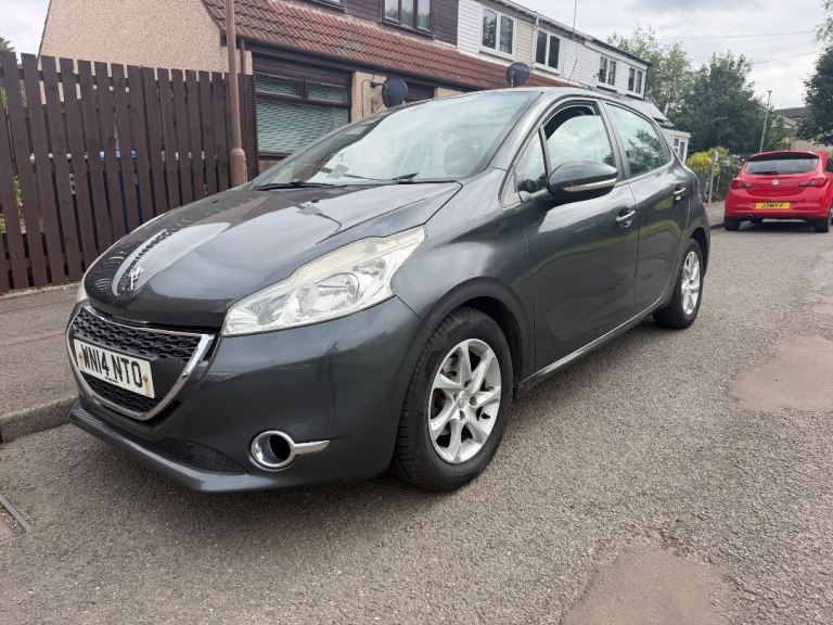 Peugeot, 208, Hatchback, 2014, Manual, 1398 (cc), 5 doors