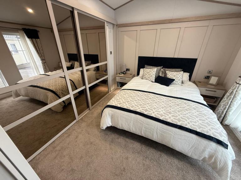2026 WILLERBY VOGUE CLASSIQUE 42X14.5FT • BS3632 • LUXURY SINGLE-UNIT LODGE