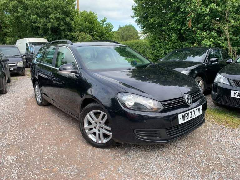 2013 VW GOLF 1.6 TDi BLUEMOTION ESTATE--£20 A YEAR TAX--11 MONTHS MOT