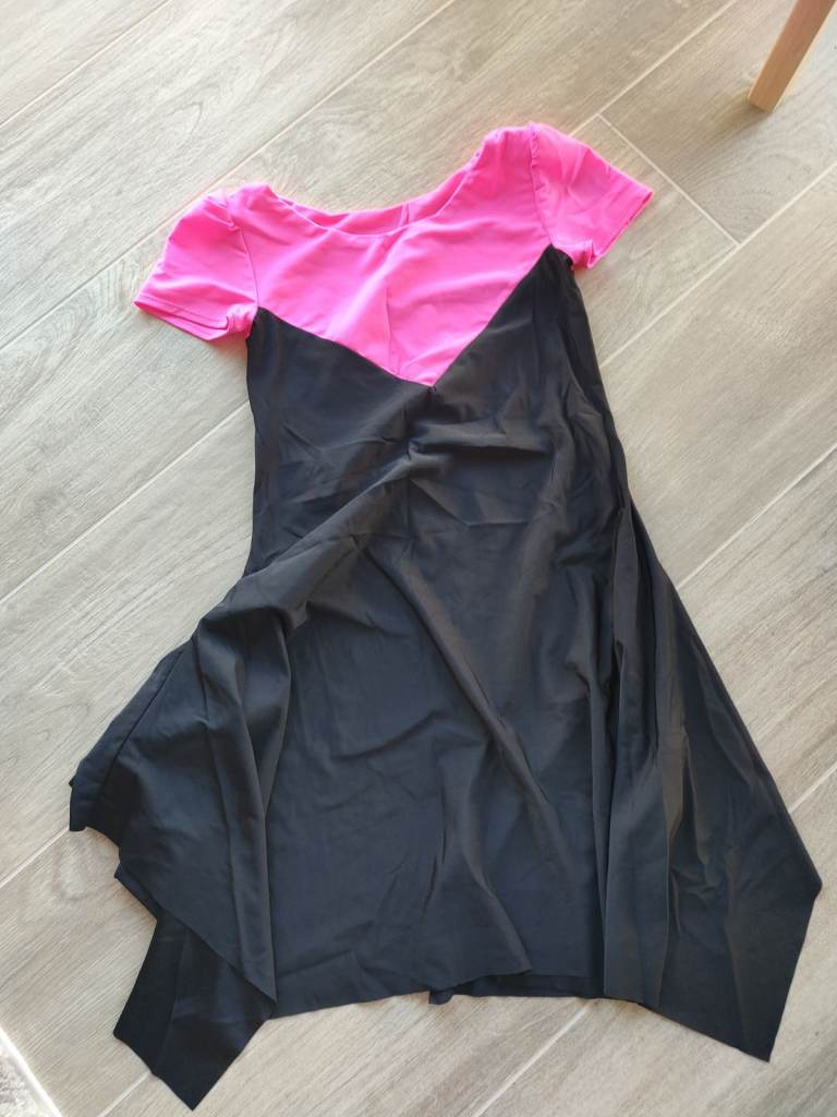 Dance dress.   Lycra.  Contemporary.  Age 10-12