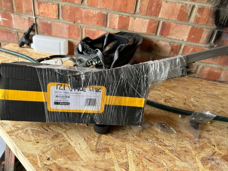 Overhead door closers 