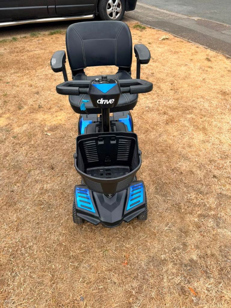 Mobility scooter working with charger £150