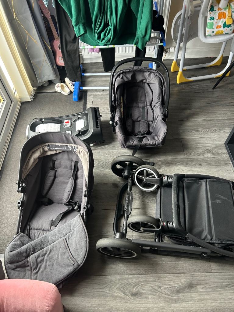 Pram and. Car set