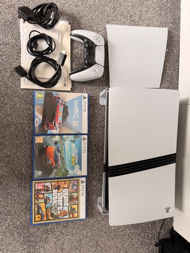 PlayStation 5 pro 2tb digital/disc