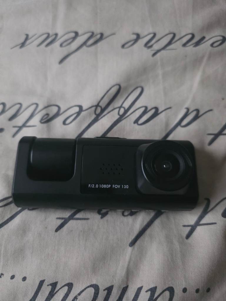 Black Dash Cam 1080P Full HD with Car Charger and Mount