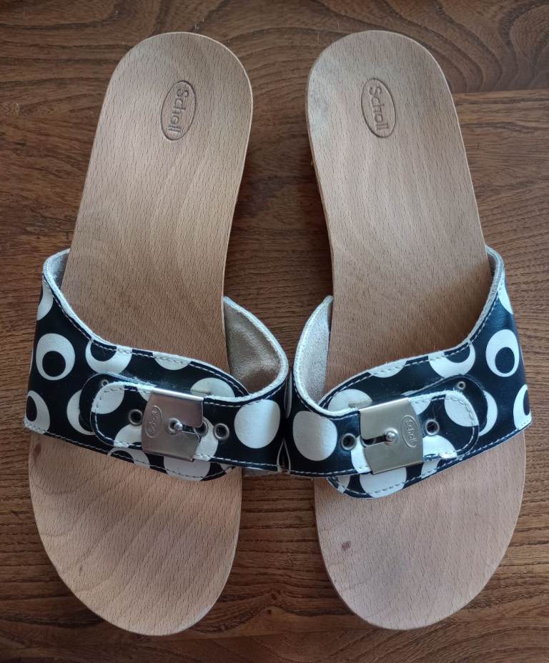 Scholl sandals 