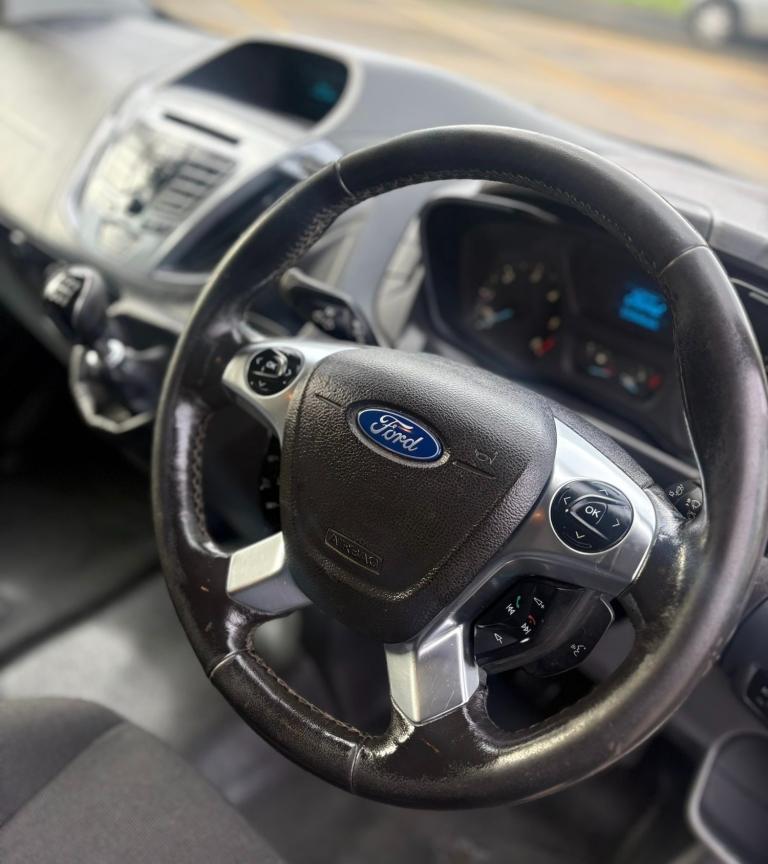 2016 Ford Transit Custom 2.2 TDCi 125ps Low Roof Limited Van PANEL VAN Diesel Manual