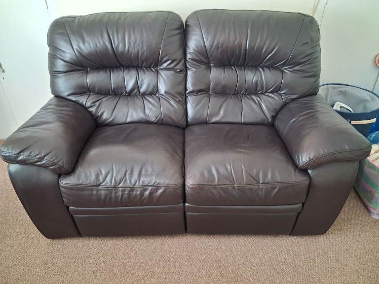 2 seater leather sofa 