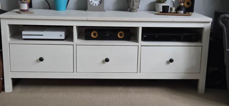 Hemnes tv cabnet 