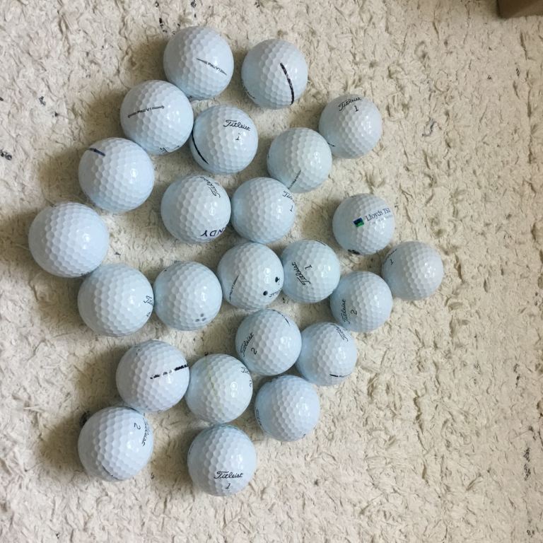 For sale Titleist Prov 1 golf balls